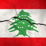 Libanonci mají u sebe „bezcenné“ balíky hotovosti poté, co měna prudce klesla