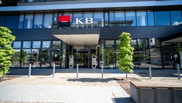 Le bénéfice de la Komerční banka a augmenté de 40,7 % pour atteindre 8,6 milliards de CZK en trois trimestres - Burzovnisvet.cz - Actions, Bourse, Marché, Forex, Matières premières, IPO, Obligations