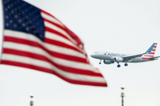 Les États-Unis mettent fin à l'interdiction de voyager à l'étranger et ouvrent la porte aux touristes vaccinés - Burzovnisvet.cz - Actions, Bourse, Marché, Forex, Matières premières, IPO, Obligations