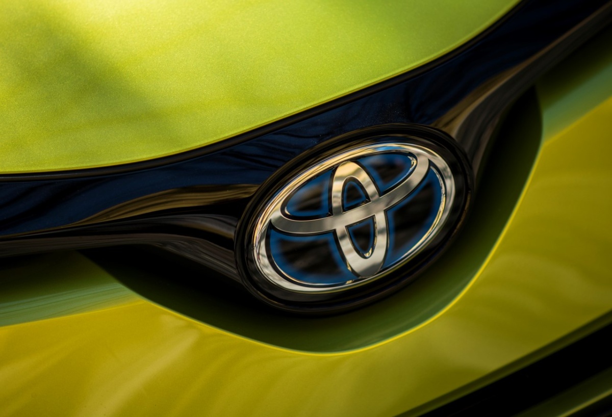 Toyota reprend entièrement sa production au Japon et prévoit un mois de décembre record - Burzovnisvet.cz - Actions, Bourse, FX, Matières premières, IPO, Obligations