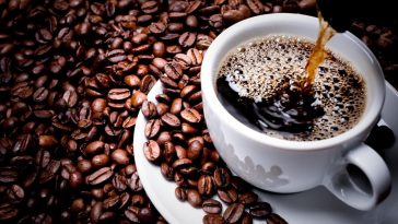 Le prix du café arabica atteint son plus haut niveau depuis près de dix ans en raison des signes croissants de pénurie de café chez les principaux producteurs du Brésil et de la Colombie - Burzovnisvet.cz - Actions, Bourse, Forex, Matières premières, IPO, Obligations