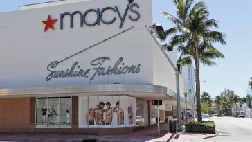 Les actions de Macy's augmentent, le grand magasin dépasse ses bénéfices et relève ses perspectives pour l'ensemble de l'année grâce à de nouveaux clients - Burzovnisvet.cz - Stocks, Stock, Exchange, Forex, Commodities, IPO, Bonds