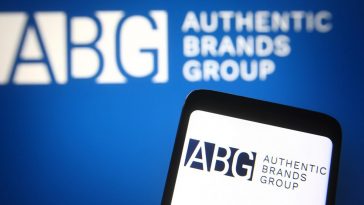 Authentic Brands Group reporte son introduction en bourse et vend 12,7 milliards de dollars à des investisseurs privés - Burzovnisvet.cz - Stocks, Stock, Exchange, Forex, Commodities, IPO, Bonds