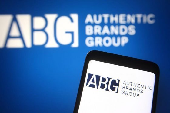 Authentic Brands Group reporte son introduction en bourse et vend 12,7 milliards de dollars à des investisseurs privés - Burzovnisvet.cz - Stocks, Stock, Exchange, Forex, Commodities, IPO, Bonds