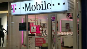 Le bénéfice d'exploitation de T-Mobile au troisième trimestre a augmenté de 5 % pour atteindre 8,96 milliards de CZK - Burzovnisvet.cz - Actions, Bourse, Marché, Forex, Matières premières, IPO, Obligations