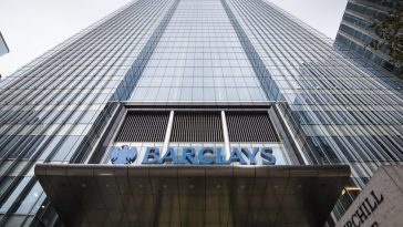 Le chef de Barclays démissionne en raison de son implication dans l'enquête sur le scandale Epstein - Burzovnisvet.cz - Actions, Bourse, FX, Matières premières, IPO, Obligations