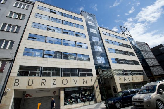 L'intérêt pour les actions de Fixed.zone sur le BSE a dépassé l'offre de 2,8 fois - Burzovnisvet.cz - Actions, bourse, forex, matières premières, IPO, obligations