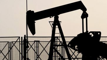 Le pétrole augmente de 2% avant la réunion clé de l'OPEP - Burzovnisvet.cz - Actions, bourse, forex, matières premières, IPO, obligations