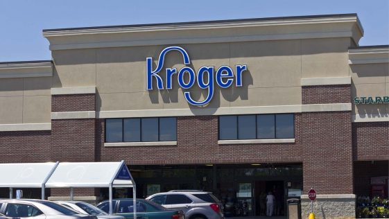 Kroger relève ses prévisions de bénéfices et de ventes en raison de la demande soutenue de produits alimentaires - Burzovnisvet.cz - Actions, Bourse, Marché, Forex, Matières premières, IPO, Obligations