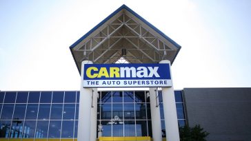 CarMax gagne du terrain alors que la crise des jetons pousse les consommateurs vers les voitures d'occasion - Burzovnisvet.cz - Actions, Bourse, Change, Forex, Matières premières, IPO, Obligations