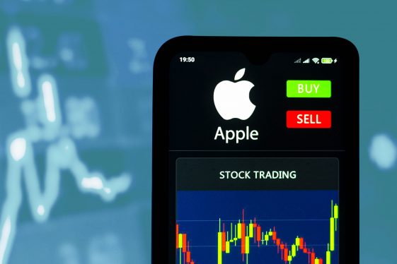 Apple augmente en pré-marché et approche à nouveau les 3 000 milliards de dollars - Burzovnisvet.cz - Actions, Bourse, FX, Matières premières, IPO, Obligations