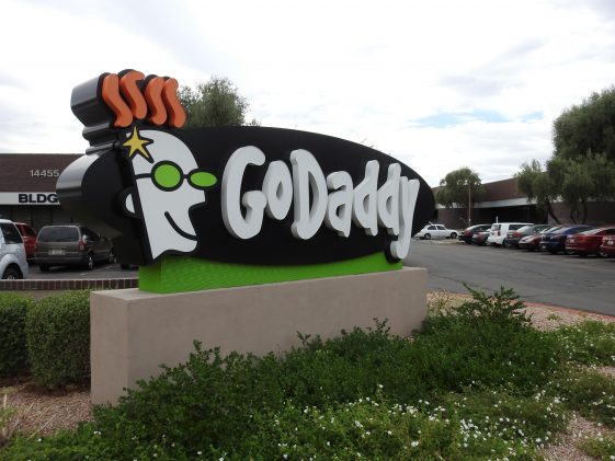 Starboard acquiert une participation de 800 millions de dollars dans GoDaddy - Burzovnisvet.cz - Actions, Bourse, Change, Forex, Matières premières, IPO, Obligations