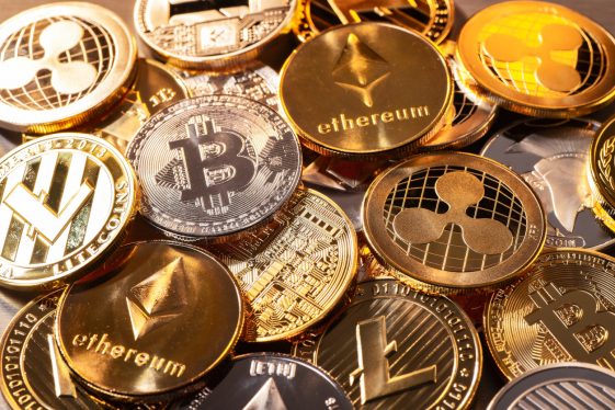 4 crypto-monnaies qui pourraient croître plus vite que le bitcoin en 2022 - Burzovnisvet.cz - Actions, taux de change, forex, matières premières, IPO, obligations