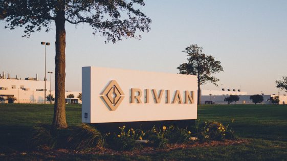 Les actions de Rivian chutent suite à la production de 2021 et au départ du PDG - Burzovnisvet.cz - Actions, Bourse, FX, Matières premières, IPO, Obligations