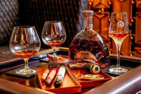 Les ventes de cognac bondissent de 31 % en raison de l'amélioration de la situation mondiale - Burzovnisvet.cz - Actions, bourse, forex, matières premières, IPO, obligations