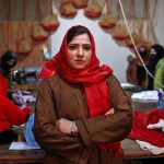 Les femmes afghanes perdent rapidement leur emploi en raison de la contraction de l'économie et de la limitation de leurs droits - Burzovnisvet.cz - Stocks, Stock, Exchange, Forex, Commodities, IPO, Bonds