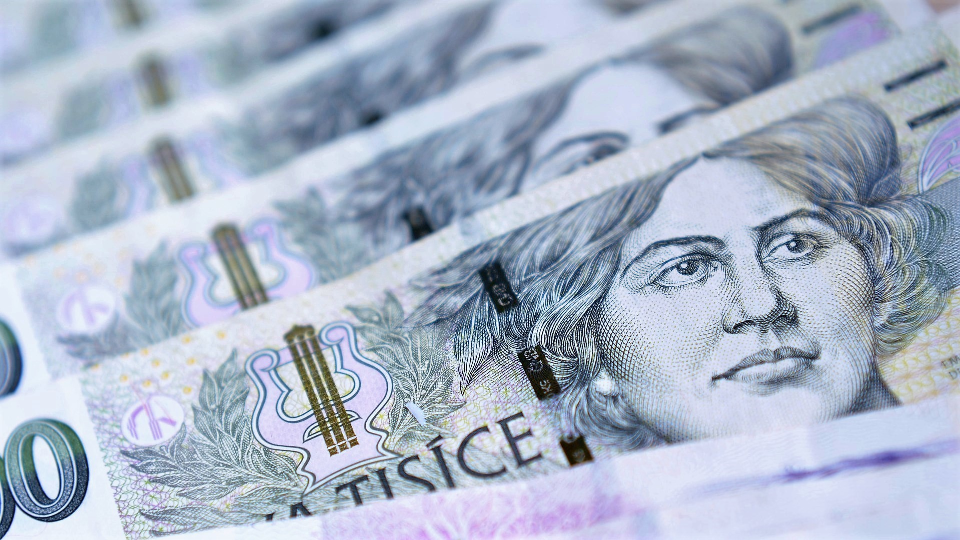 Après une semaine de hausse, la couronne s'est affaiblie pour atteindre 24,45 CZK/EUR - Burzovnisvet.cz - Actions, taux de change, forex, matières premières, IPOs, obligations