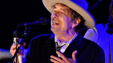 Bob Dylan vend son catalogue musical à Sony Music Entertainment - Burzovnisvet.cz - Actions, Bourse, Stock, Forex, Matières premières, IPO, Obligations