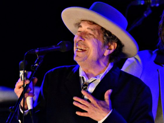 Bob Dylan vend son catalogue musical à Sony Music Entertainment - Burzovnisvet.cz - Actions, Bourse, Stock, Forex, Matières premières, IPO, Obligations