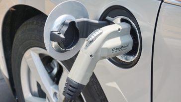 Un meilleur achat : ChargePoint ou un partage 50/50 de Lucid et Rivian ? - Burzovnisvet.cz - Actions, Bourse, FX, Matières premières, IPO, Obligations