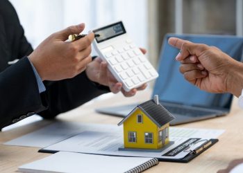 Immobilier en 2026 : ce plafond risqué qui pourrait freiner votre crédit après 45 ans, même pour…