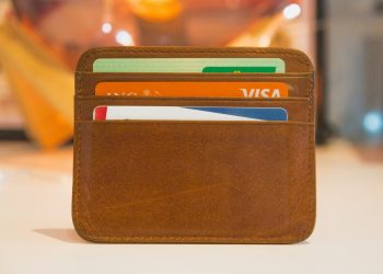 Les raisons qui poussent des milliers de Français à choisir cette banque en ligne