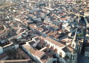découvrez l'importance et la gestion du patrimoine des seniors en europe, incluant les aspects financiers, immobiliers et culturels pour mieux préparer l'avenir.
